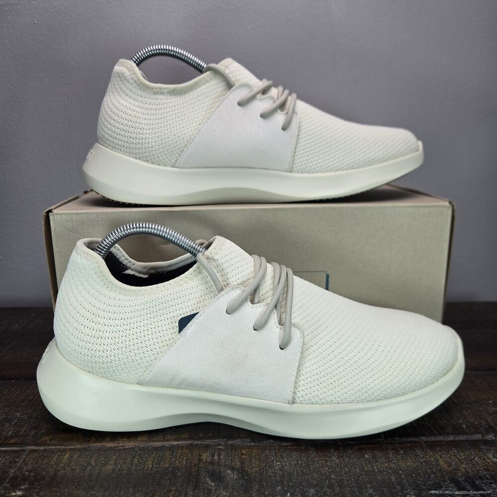 NEW Vessi Everyday Classic Womens Size 10 Waterproof Shoes Sneakers Dune Beige